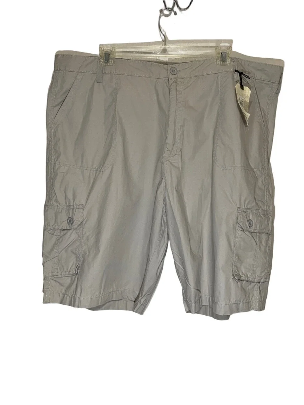 Free Planet Men’s Light Gray Cargo Shorts Sz 48